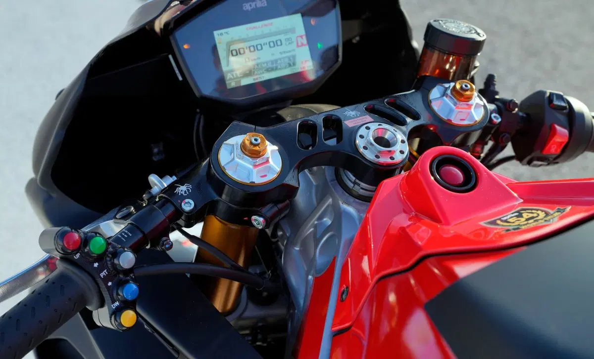 Aprilia RS 660 RS 660 trofeo (2021 - 22) (4)
