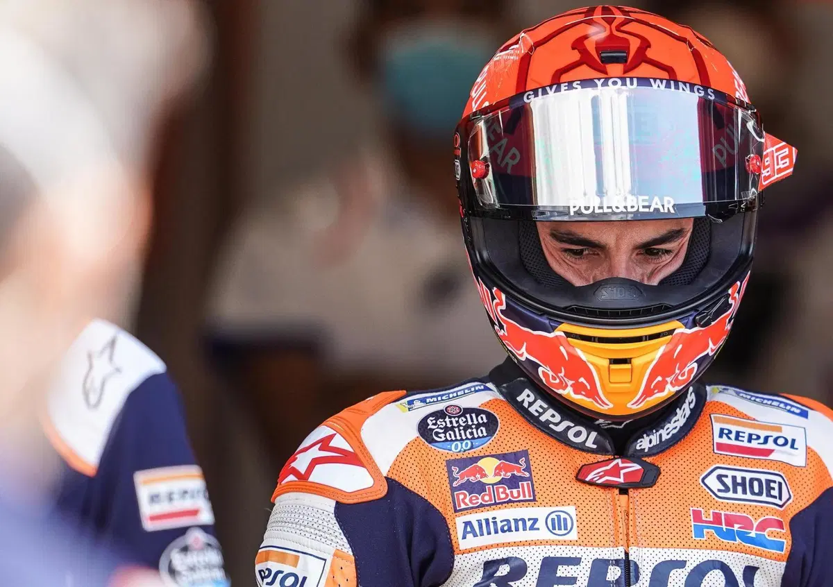 MotoGP 2021. GP di Catalunya a Barcellona. Marc Marquez: "Uno strano fluido denso nella spalla"