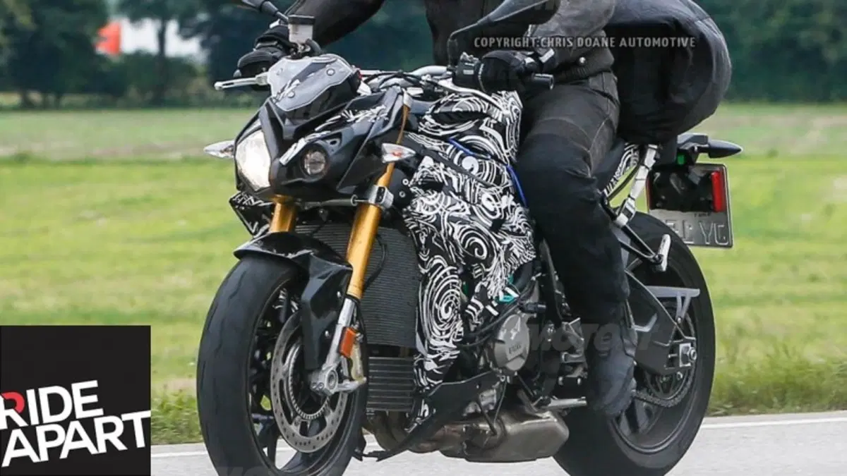 BMW S1000 Streetfighter, nuova foto della naked