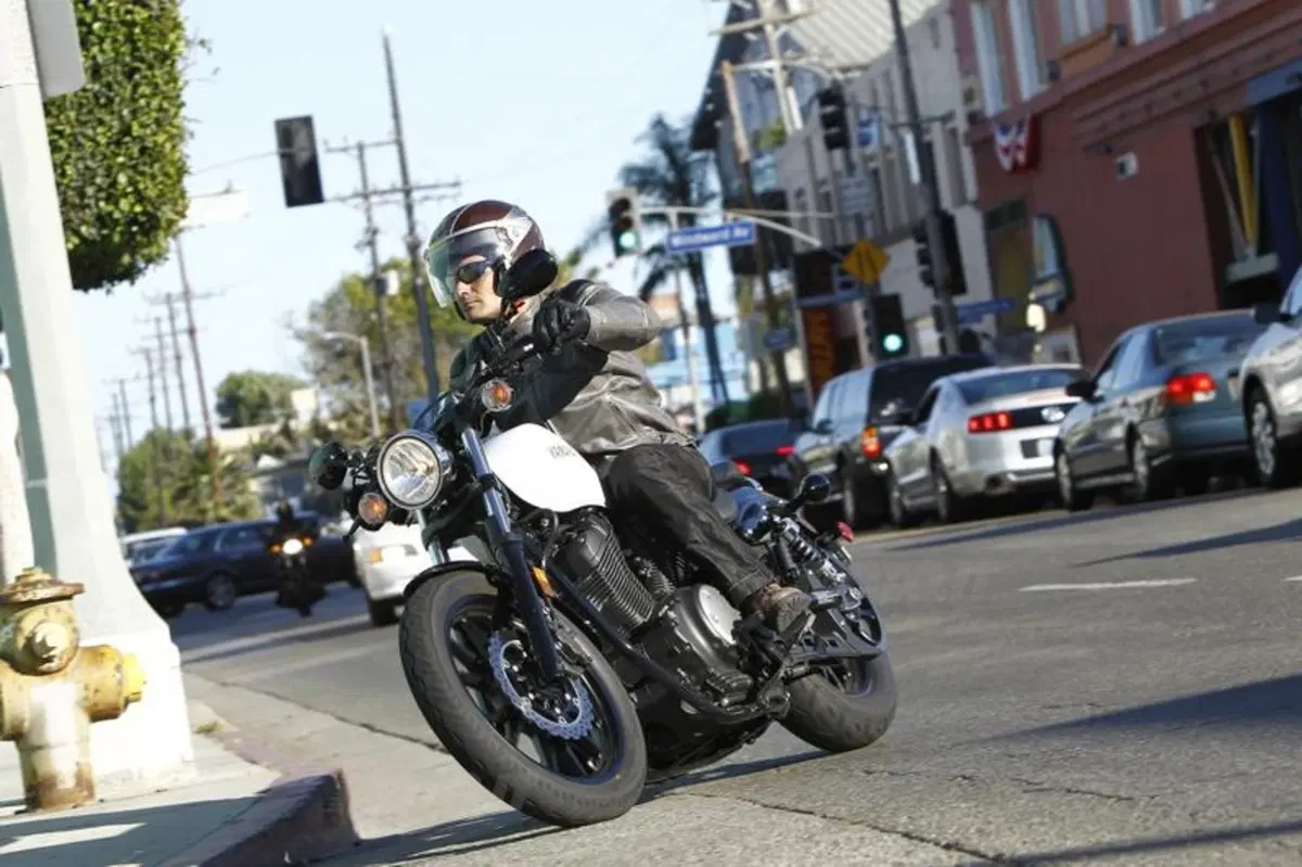 Yamaha XV950 e XV950R  (2)
