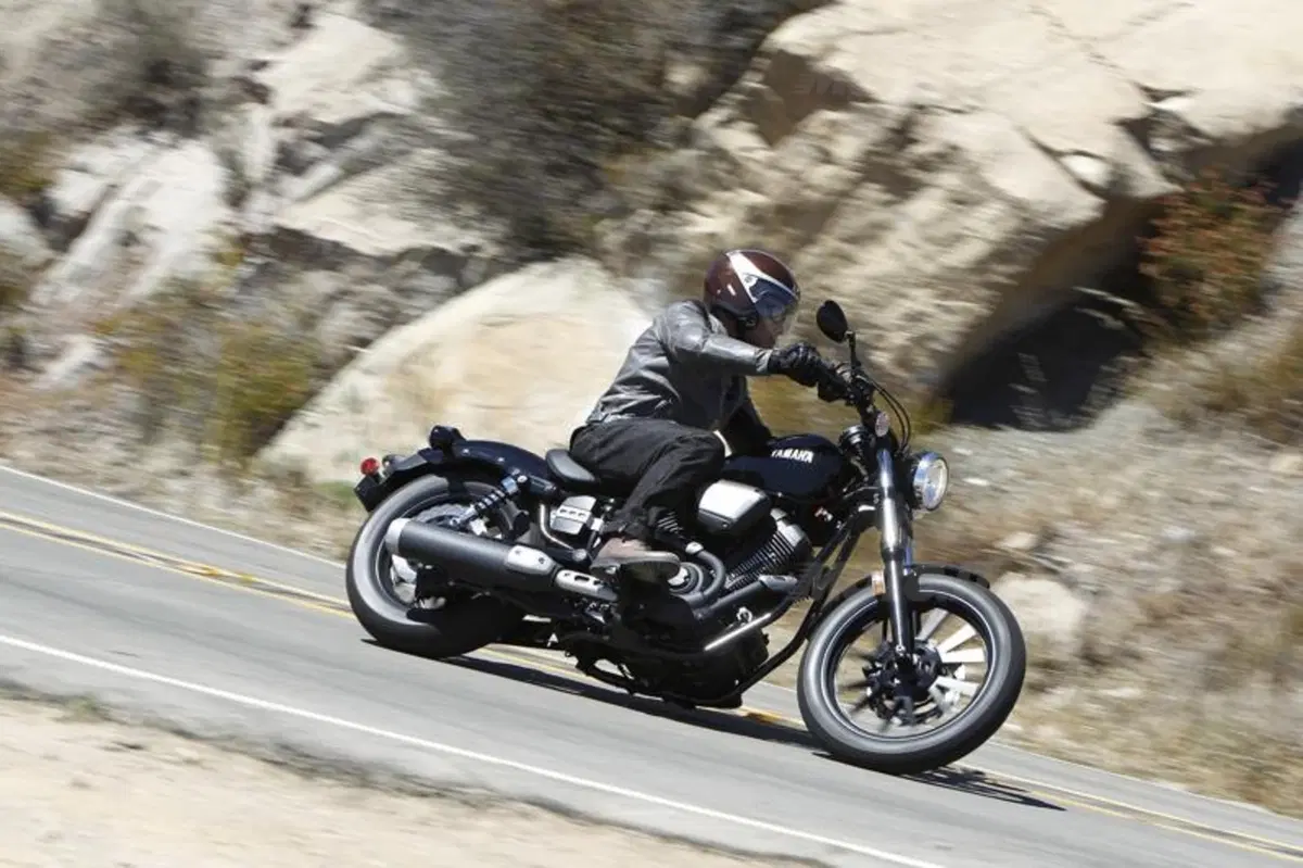 Yamaha XV950 e XV950R  (5)