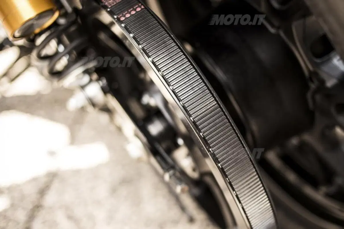 Yamaha XV950 e XV950R  (48)