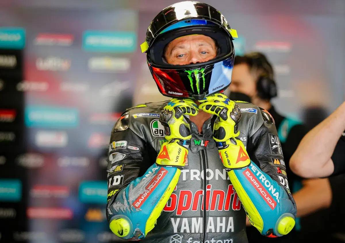 MotoGP 2021. GP di Catalunya a Barcellona. Valentino Rossi: "Gomma senza grip fin dal primo giro"