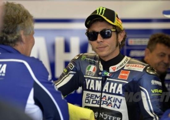 Rossi: Marquez favorito, noi un po' indietro