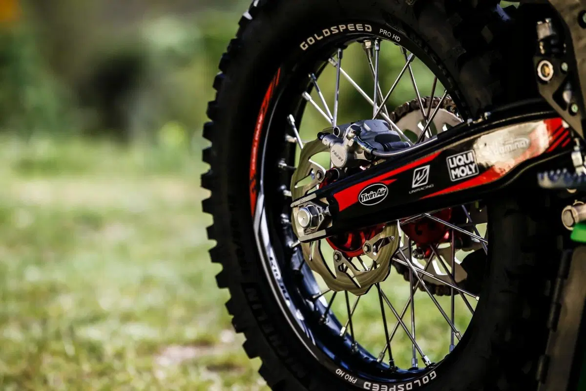 Rieju MR 300 2T PRO VS Ranger: TEST, enduro a confronto! Facile o cattiva? (13)