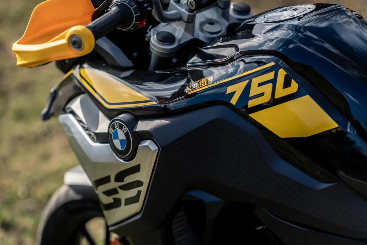 Maxienduro 1000 2021 TEST: BMW F750GS vs Moto Guzzi V85TT vs Triumph Tiger 850 Sport! (3)