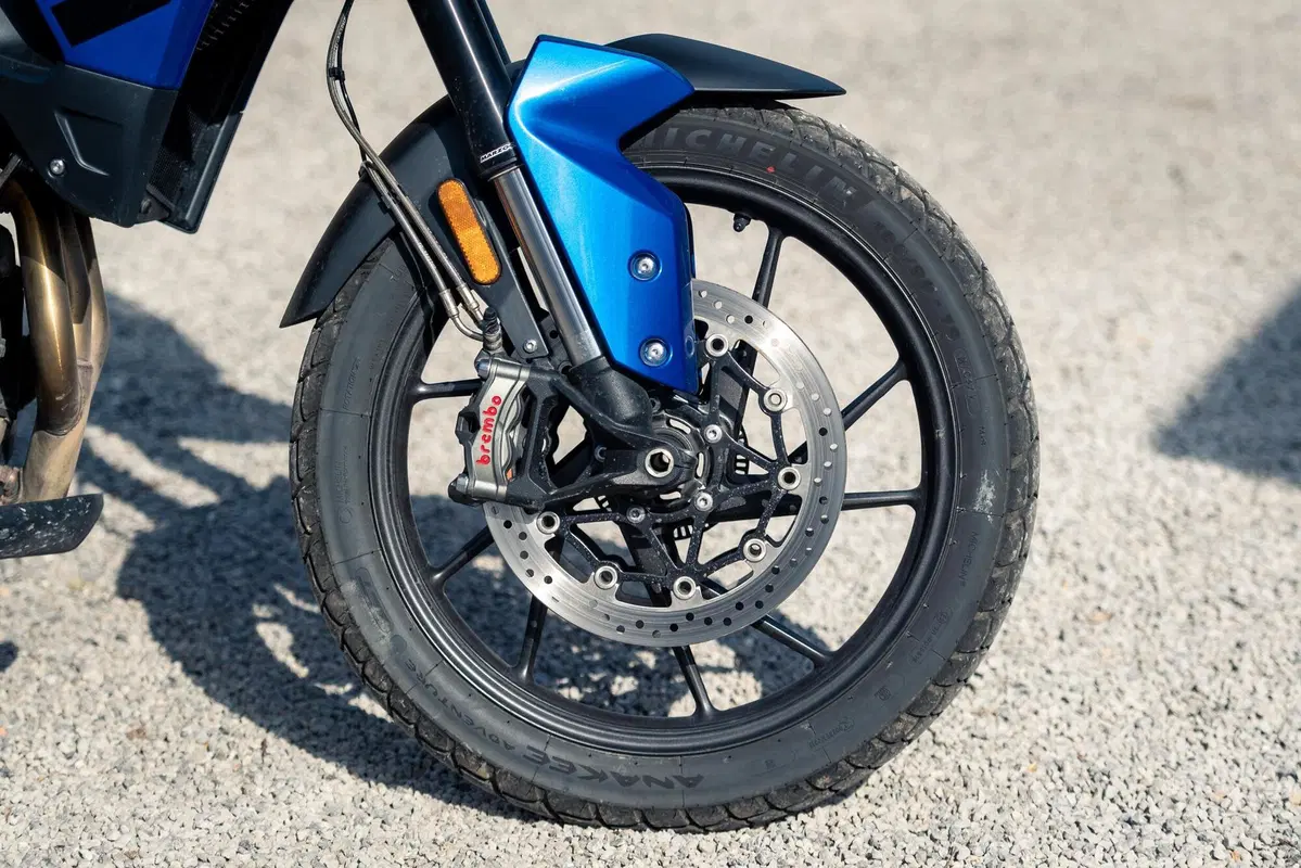 Maxienduro 1000 2021 TEST: BMW F750GS vs Moto Guzzi V85TT vs Triumph Tiger 850 Sport! (21)