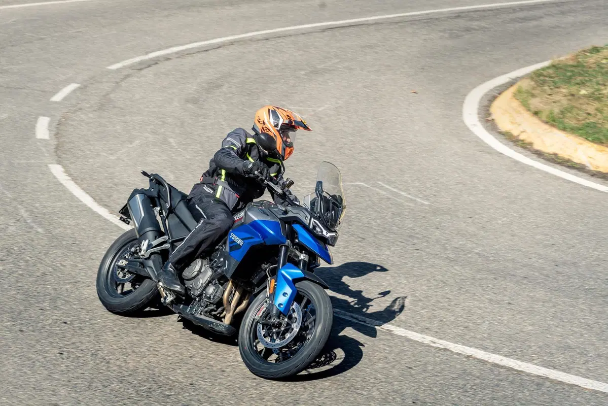 Maxienduro 1000 2021 TEST: BMW F750GS vs Moto Guzzi V85TT vs Triumph Tiger 850 Sport! (27)