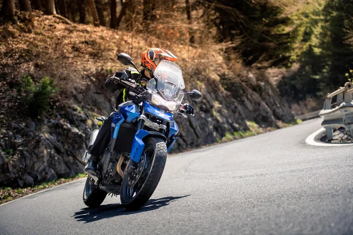Maxienduro 1000 2021 TEST: BMW F750GS vs Moto Guzzi V85TT vs Triumph Tiger 850 Sport! (33)