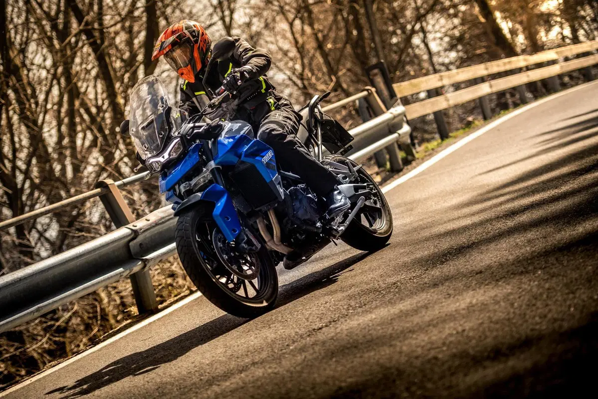 Maxienduro 1000 2021 TEST: BMW F750GS vs Moto Guzzi V85TT vs Triumph Tiger 850 Sport! (37)