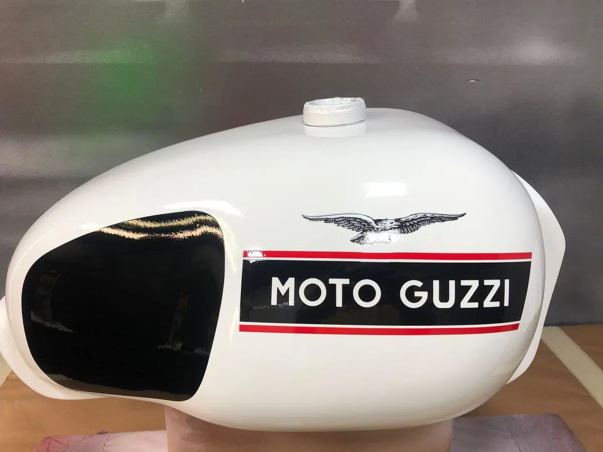 La special del lettore: una Moto Guzzi V7 che guarda al passato (4)