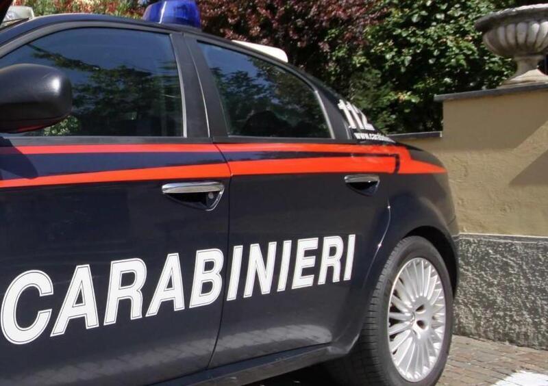 Dolianova, 18enne compie manovre pericolose su una moto rubata