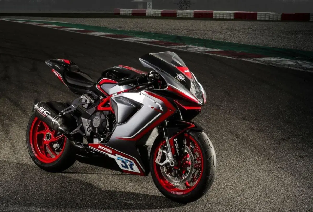 MV Agusta F3 800 RR in arrivo?