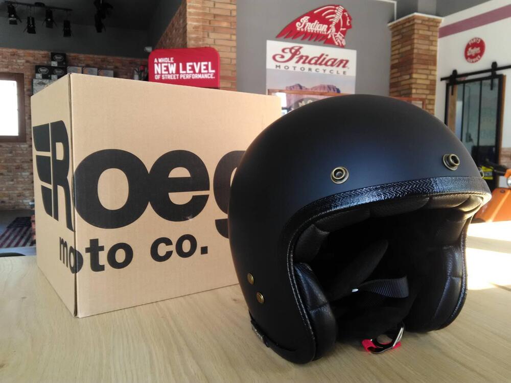 Casco Roeg Jettson