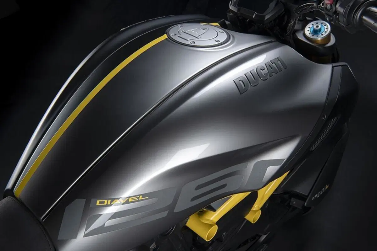 Ducati Diavel 1260S “Black and Steel”. Carattere sportivo (19)