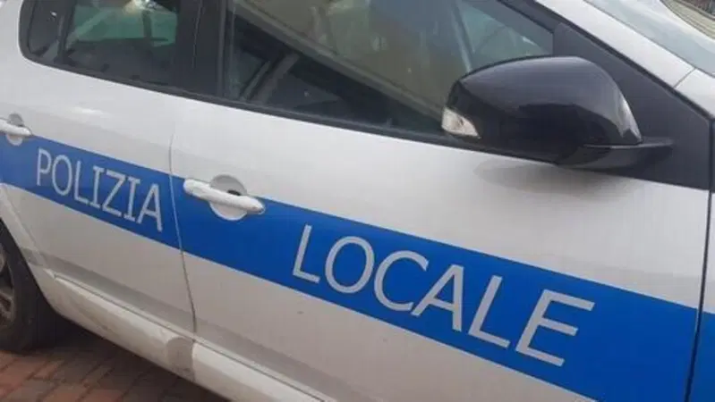 Savona: minorenne ruba scooter e viene inseguito dalla polizia, denunciato
