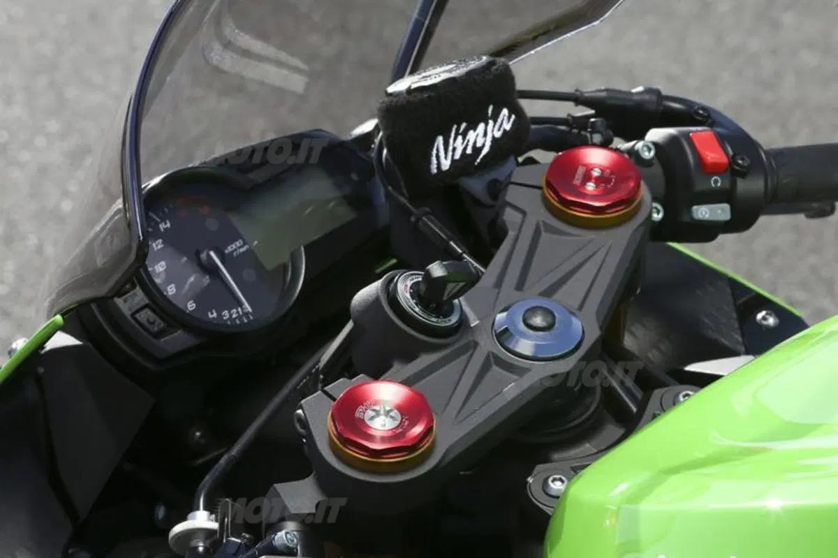 Kawasaki Ninja ZX-6R 636  (42)