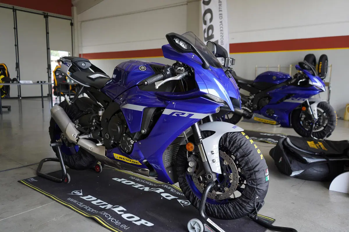 Dunlop DOT Talent: le gomme hanno una data di scadenza? Blind Test in pista