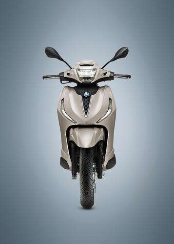 Piaggio Beverly 300 hpe: nuova promozione (2)