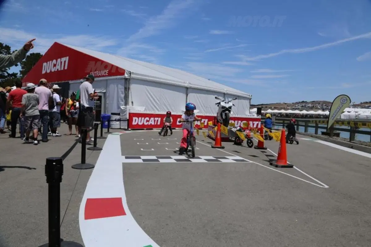 Laguna Seca: quando la gara mondiale incontra la festa di paese (28)