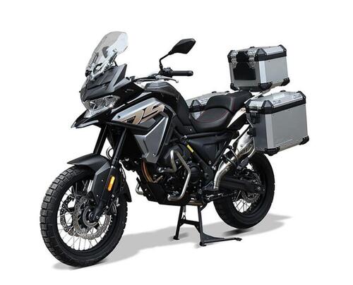 Voge 650 DSX. Nuova enduro stradale (e motore ex BMW) (6)