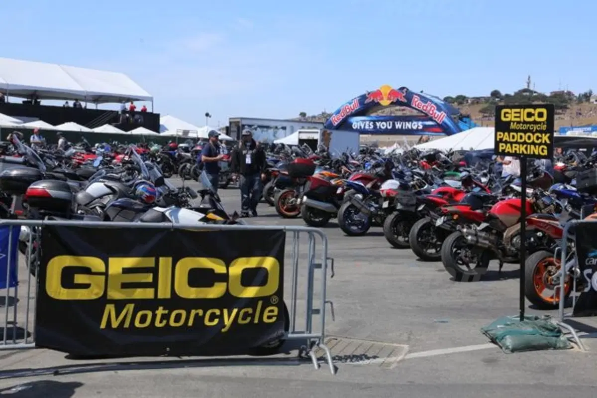 Laguna Seca: quando la gara mondiale incontra la festa di paese (49)