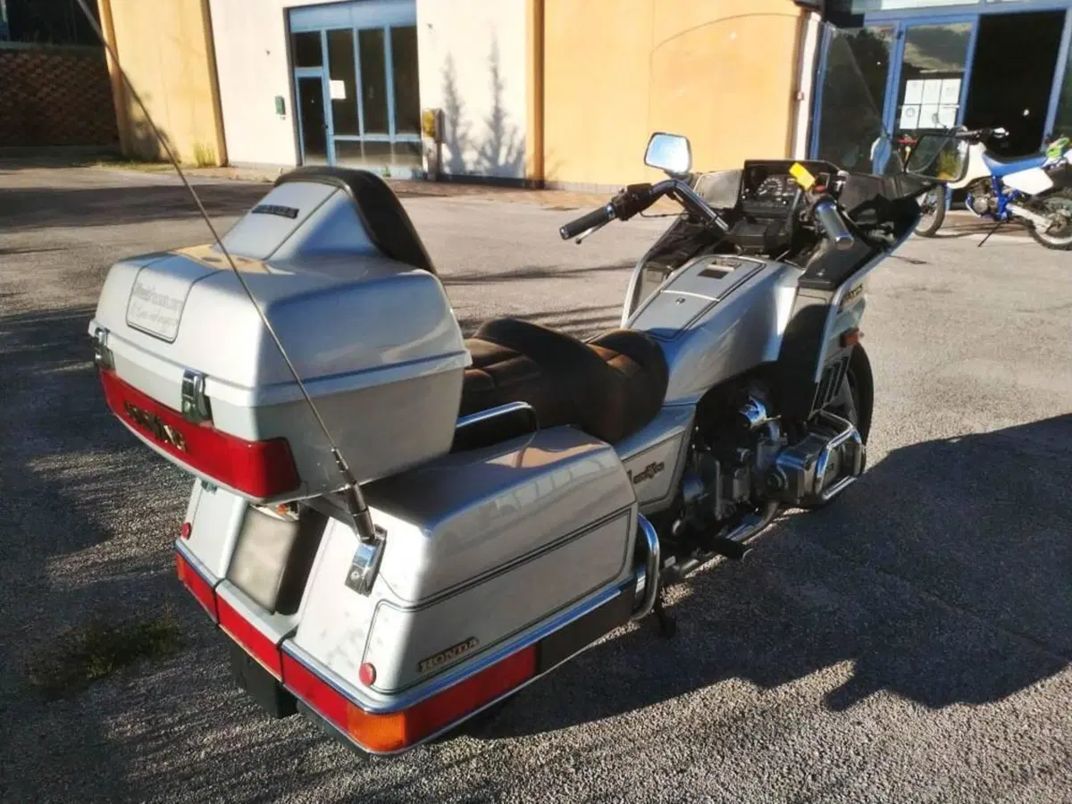 Honda Gold Wing GL 1200 (3)
