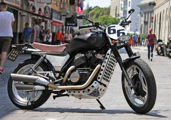 Honda VT500E Flat Track