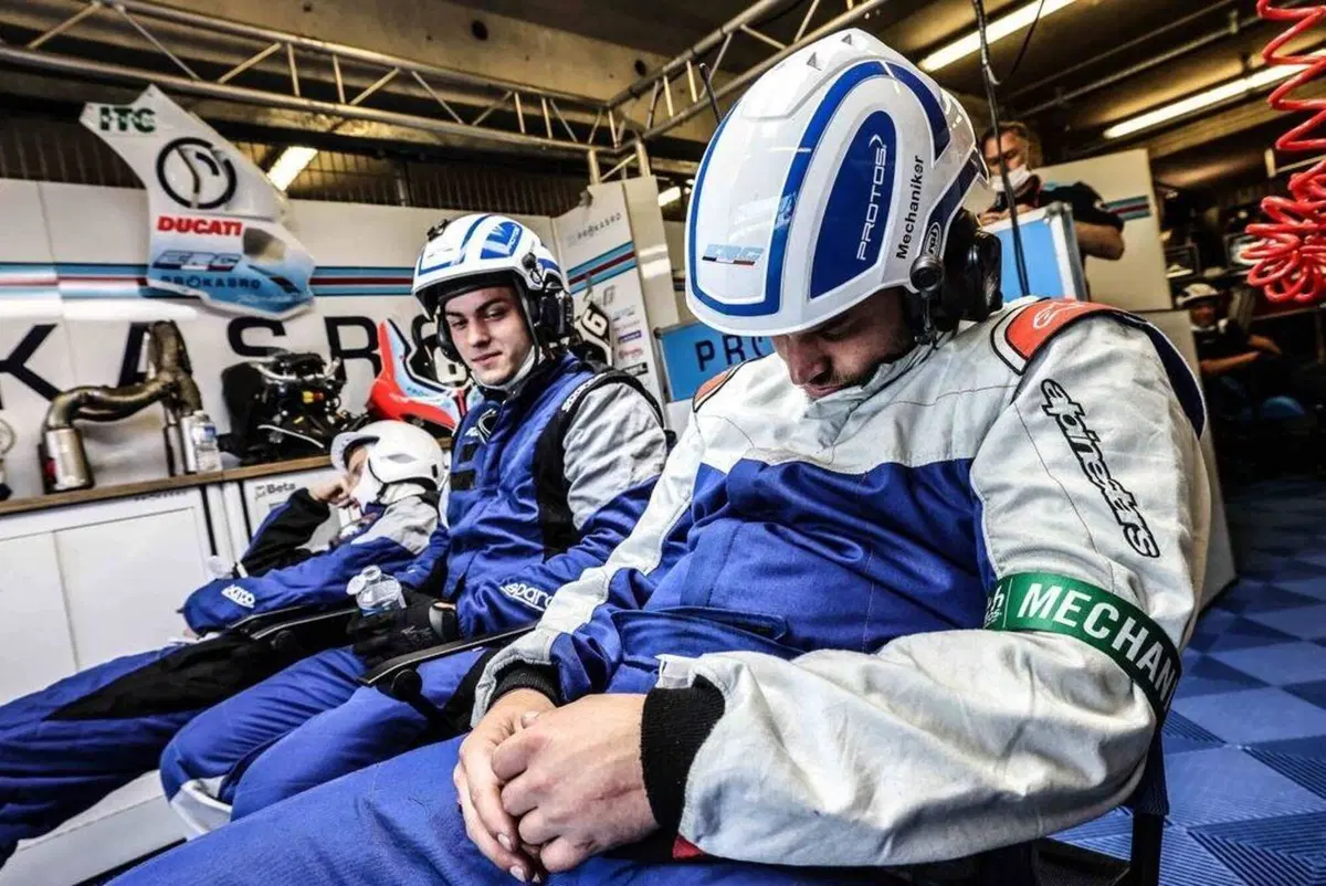 La 24 Ore di Le Mans vinta dalla Suzuki di Guintoli, Simeon e Black (10)
