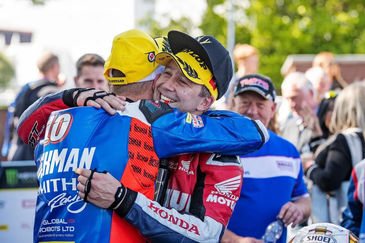 Il Tourist Trophy si rinnova: dal 2022 copertura live, nuovi programmi di gara e Supertwin (3)