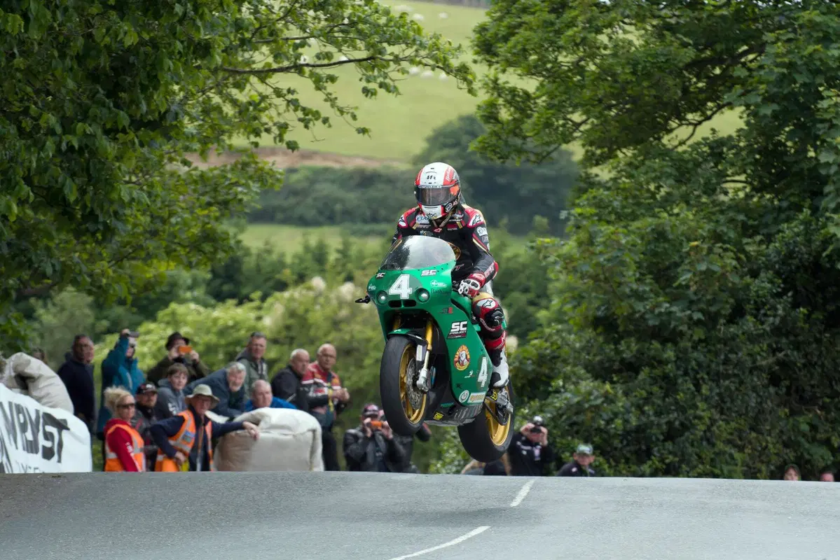 Il Tourist Trophy si rinnova: dal 2022 copertura live, nuovi programmi di gara e Supertwin (4)