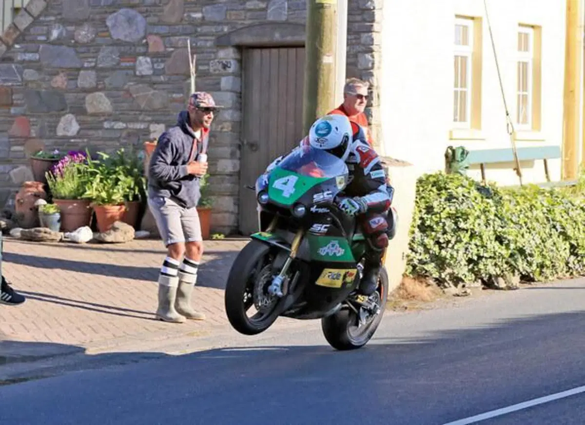 Il Tourist Trophy si rinnova: dal 2022 copertura live, nuovi programmi di gara e Supertwin (6)