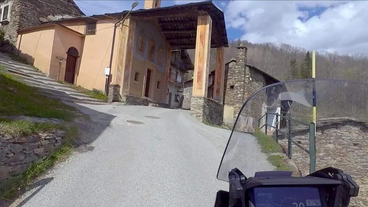 Viaggi, itinerari e giri in moto: con papà fino al Monviso (20)