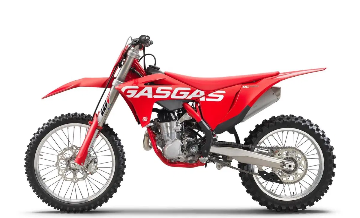 GASGAS MC 450 F MC 450 F (2022) (2)