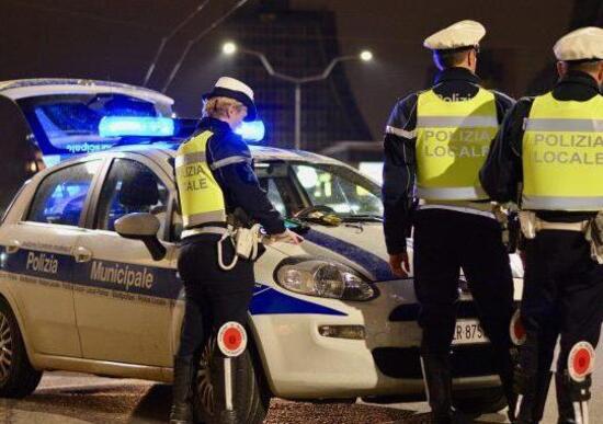 Modena: diciannovenne ruba una moto, ma viene immediatamente identificato