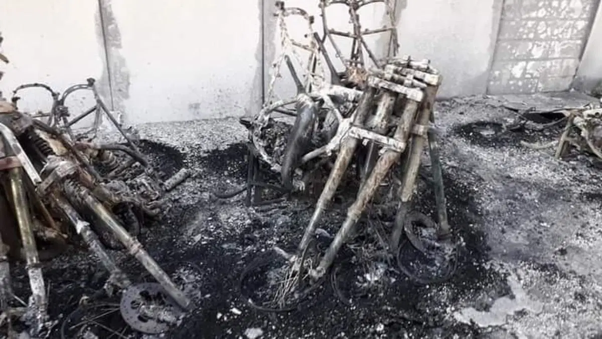 In fumo l’intera collezione di moto di Roberto Montironi: 'ho detto addio a sogni e sacrifici di una vita' (3)