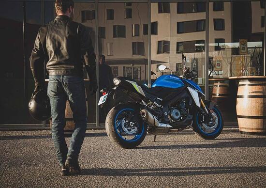 Suzuki GSX-S 1000T. Si avvicina la versione carenata