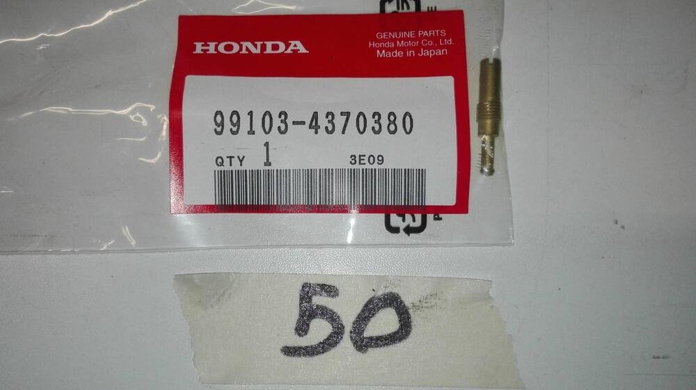 Honda RC 30 getti del minimo (4)
