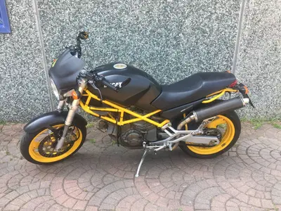 Ducati Monster 600 (1994 - 02) usata