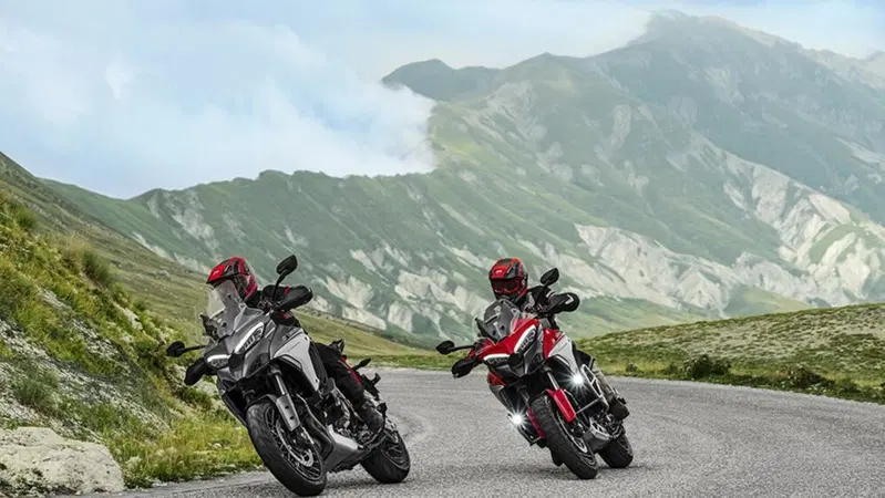 La Ducati Multistrada V4 &egrave; l'italiana pi&ugrave; venduta in Germania. Domina la BMW R1250GS