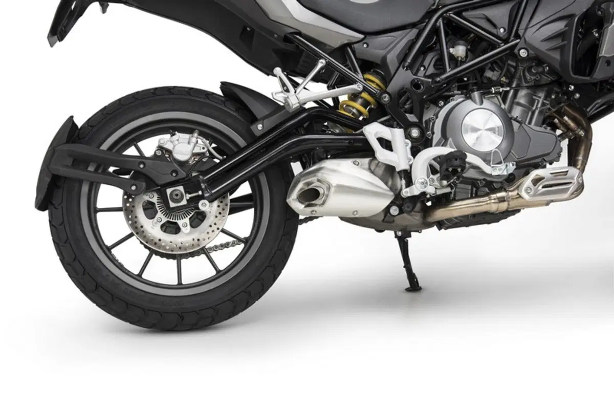 Benelli TRK 502 (4)