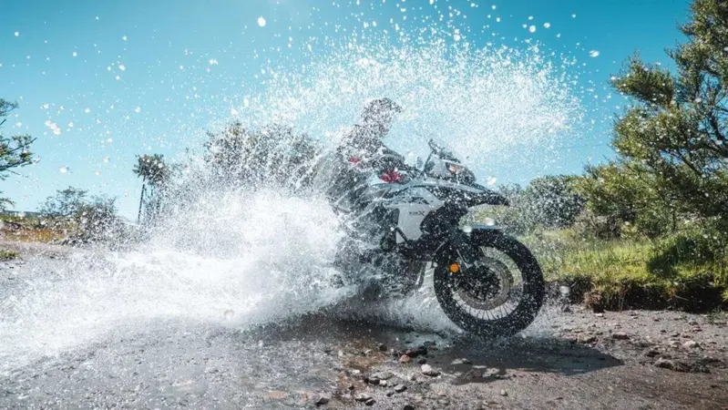 Benelli TRK 502, in sei mesi vendute pi&ugrave; moto dell'intero 2020