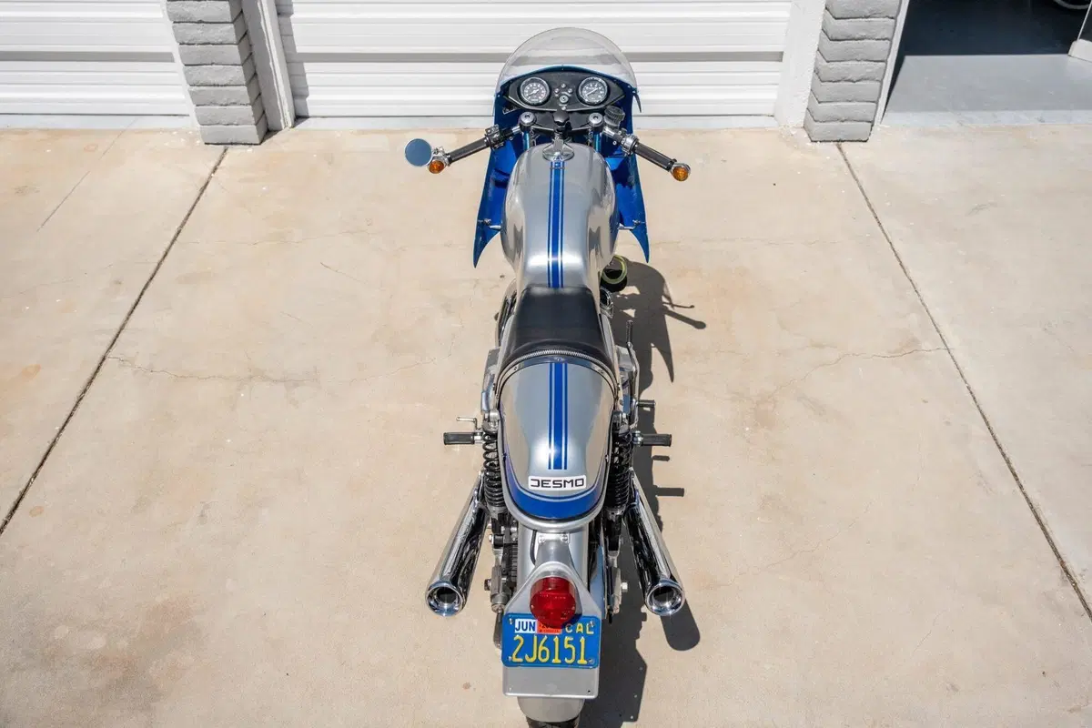 Una Ducati 900 SS del 1976 all'asta per 30.000 euro (4)