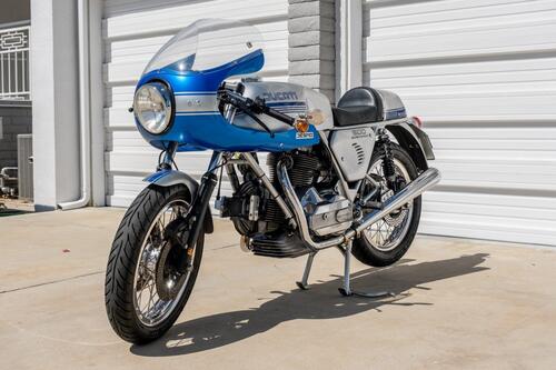 Una Ducati 900 SS del 1976 all'asta per 30.000 euro (5)