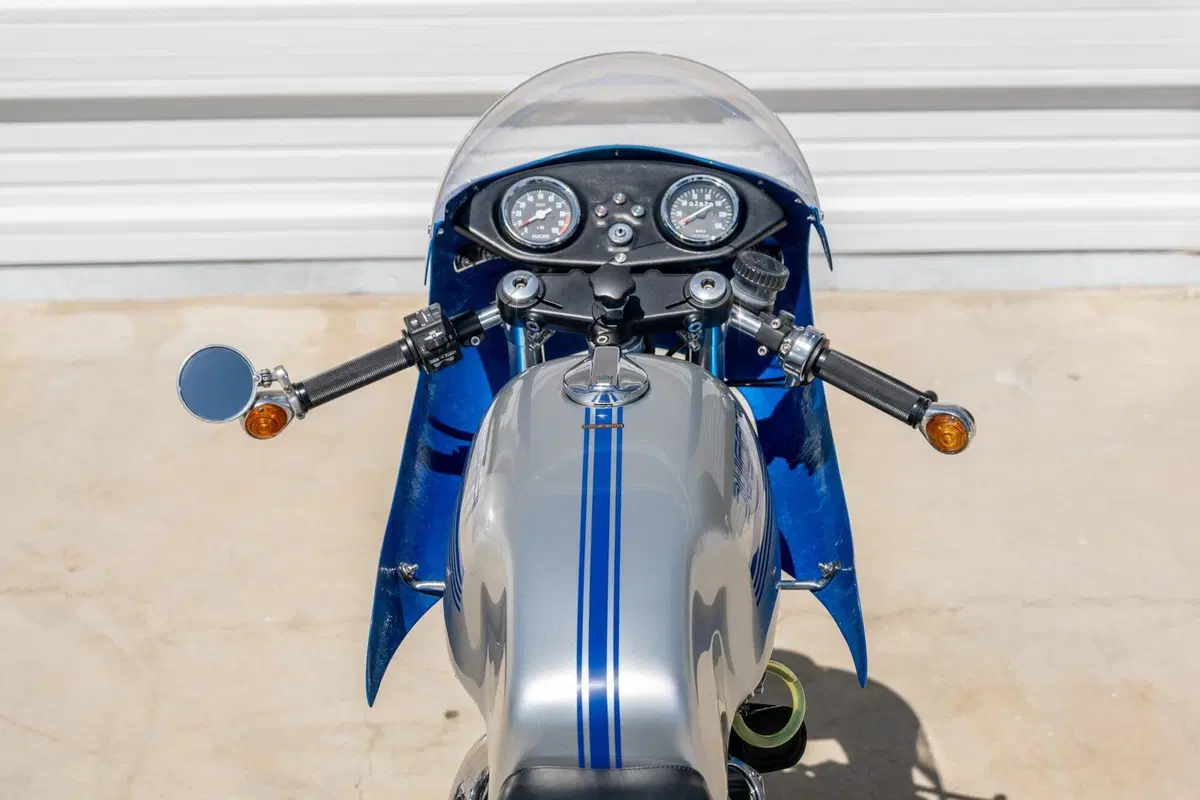 Una Ducati 900 SS del 1976 all'asta per 30.000 euro (9)