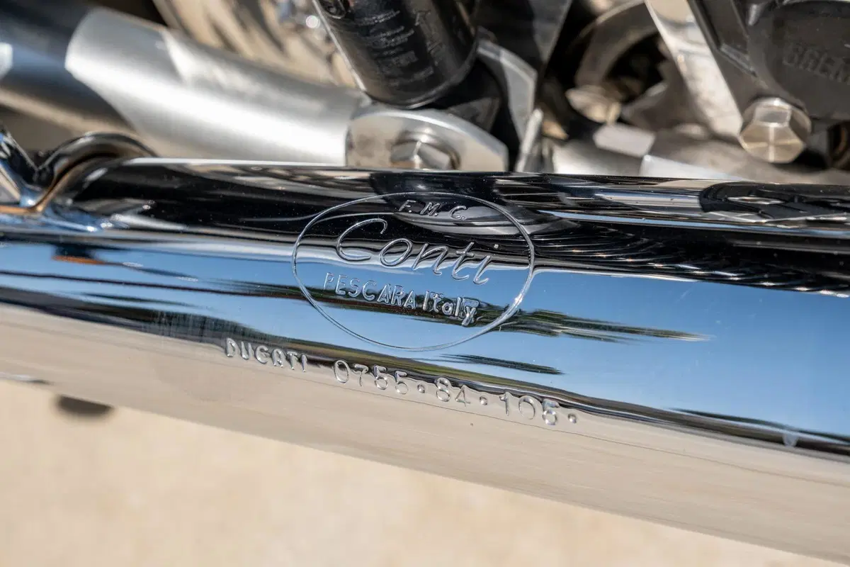 Una Ducati 900 SS del 1976 all'asta per 30.000 euro (17)