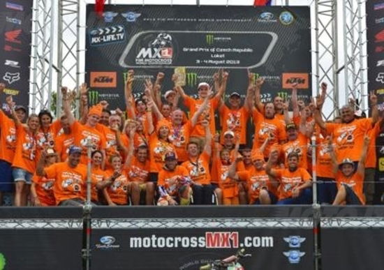 Herlings campione MX2, Desalle mattatore della MX1