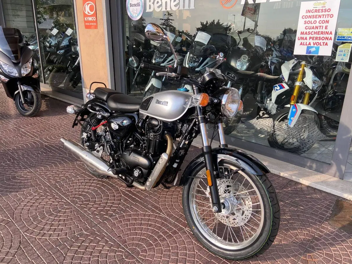 Benelli Imperiale 400 (2021 - 25) (2)