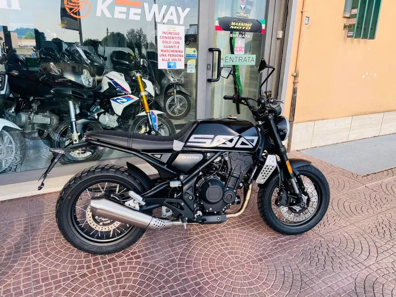 Brixton Motorcycles Crossfire 500 X (2021 - 26) (5)