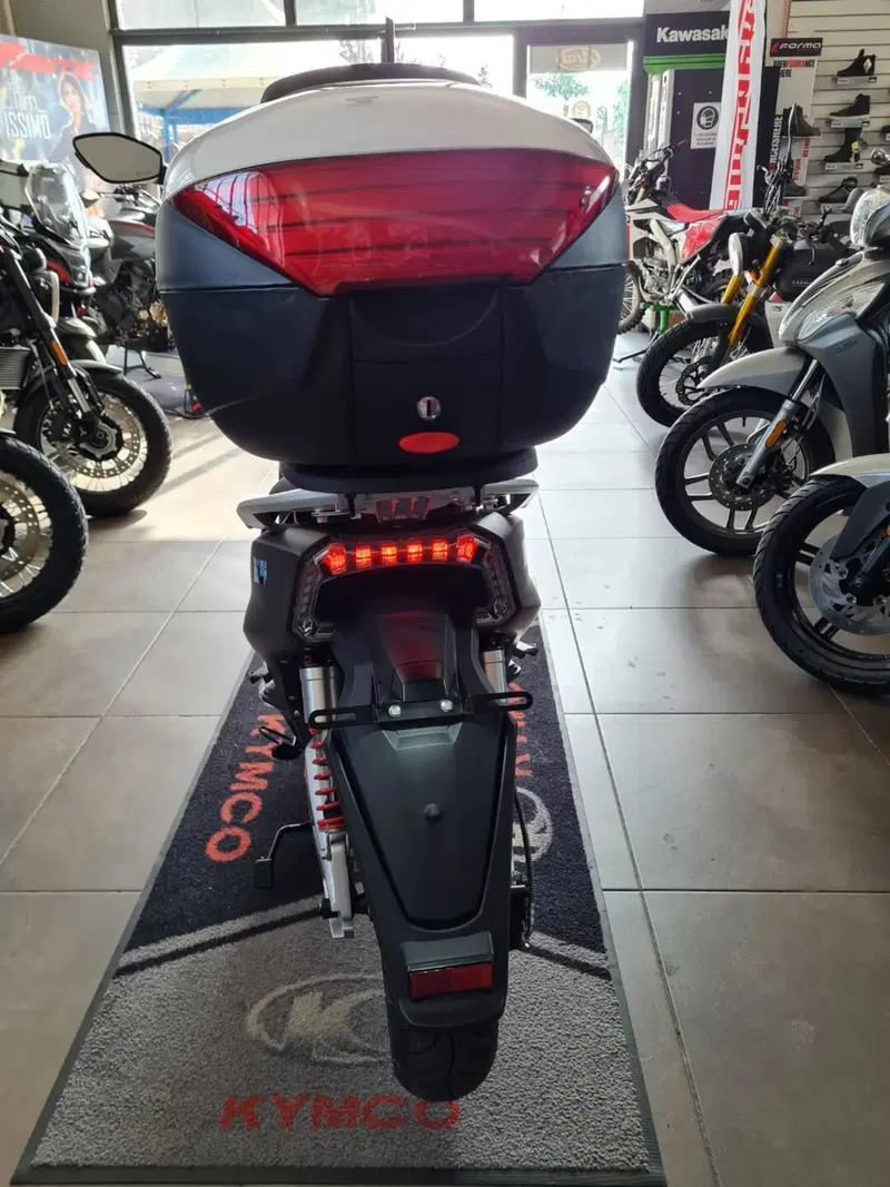 Lifan E4 L1e Doppia Batteria (2021 - 26) (3)